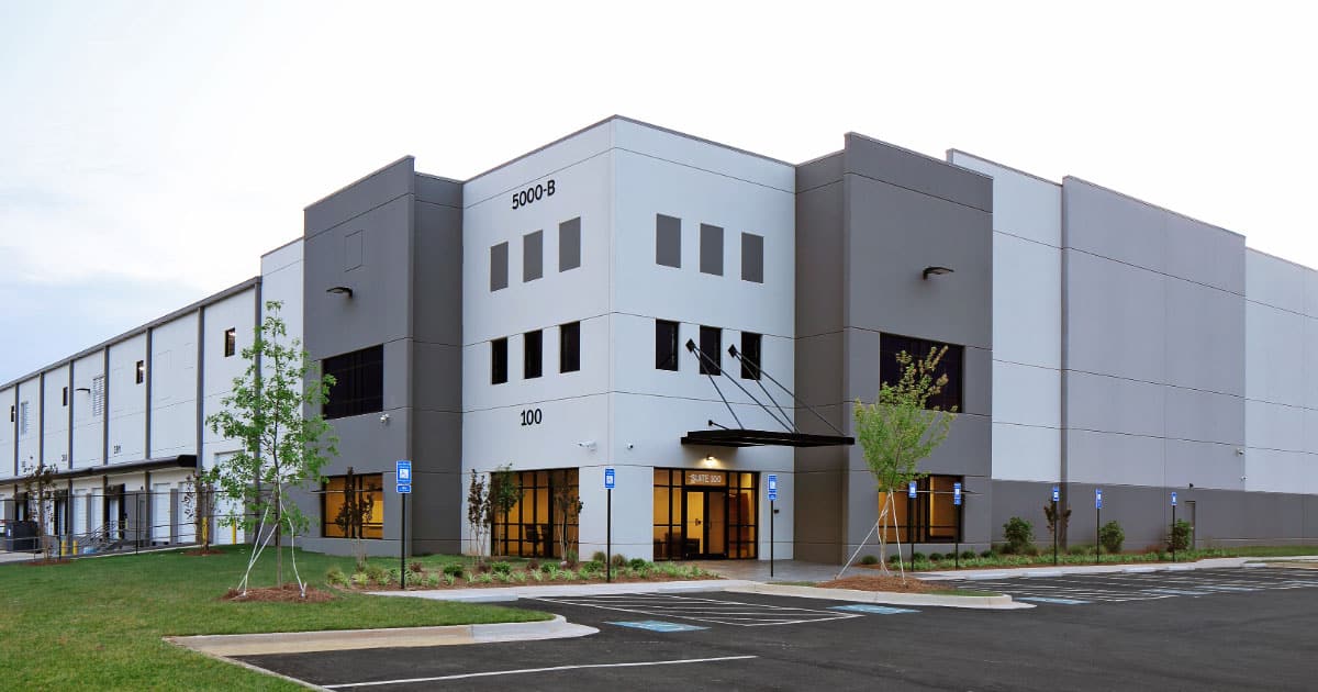 Commercial office building made with prefab concrete walls